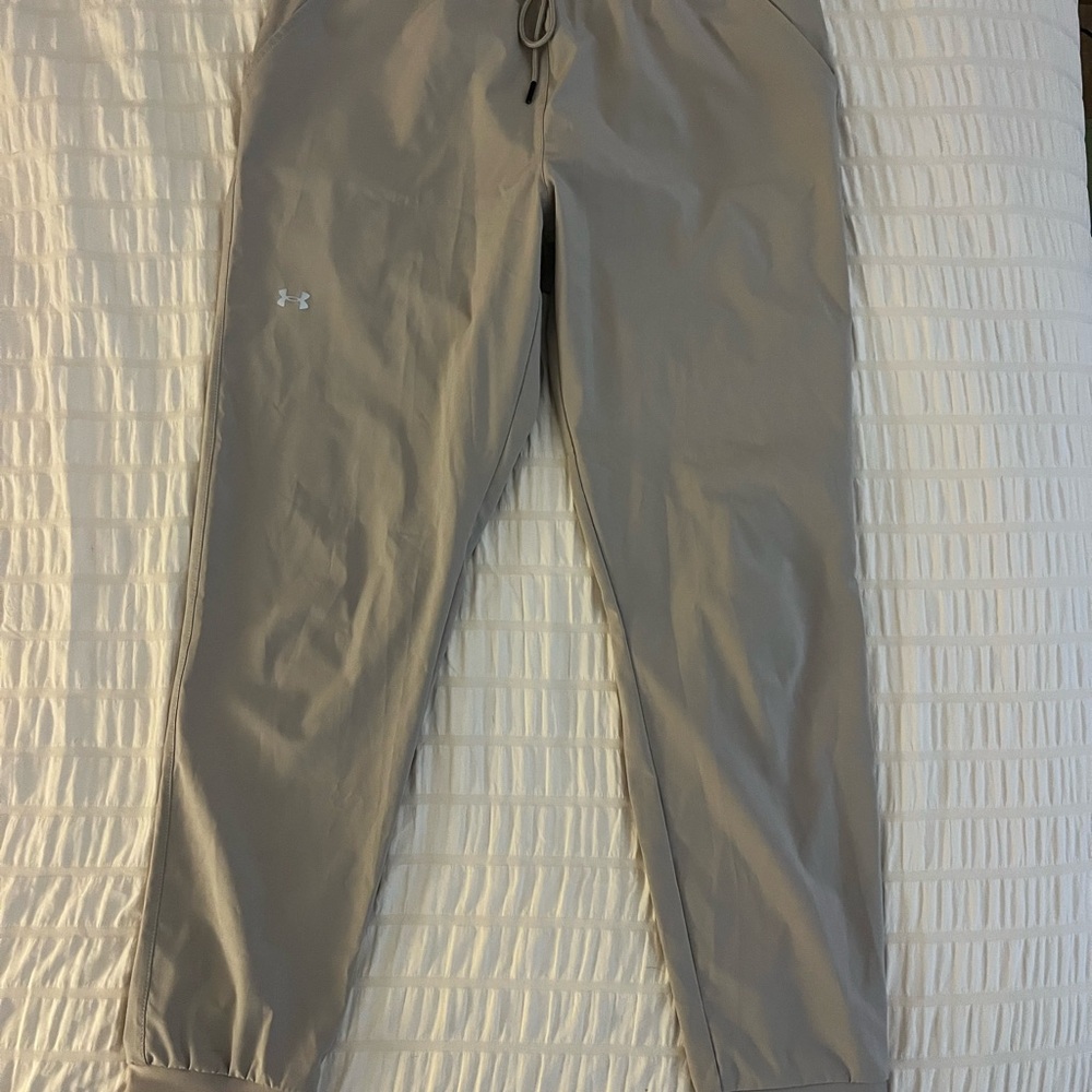 Under Armour Women's Tan Joggers